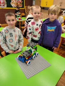 615121356_1482380907226660_5541401545054179309_n